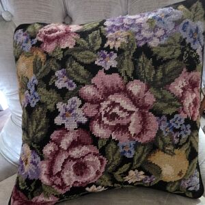 Vintage-Style Floral Needlepoint Accent Pillow in Pink and Green SET OF 2